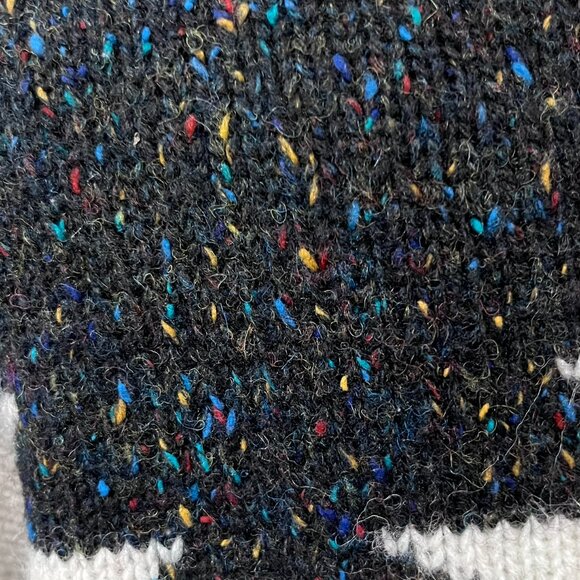 (VMC) Rare Find. Vintage Boulevard Club. Unisex Sweater. - Picture 7 of 10